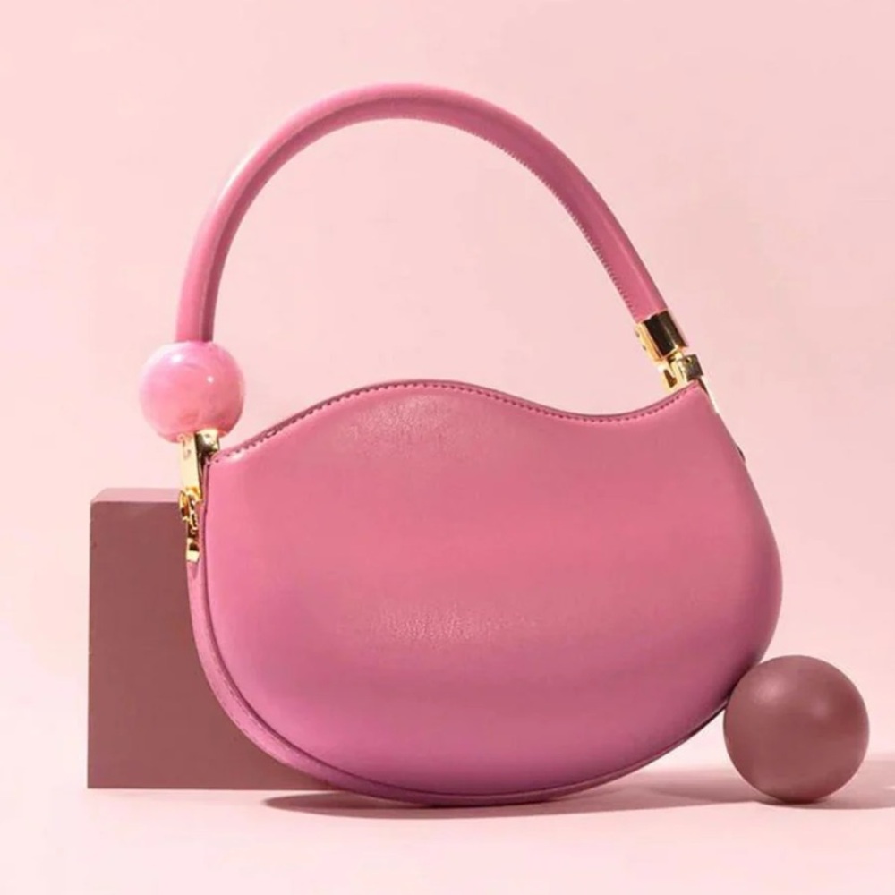 Melie Bianca Jennie Small Shoulder Bag in Pink